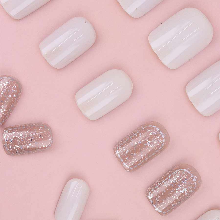 Cream & Chocolate Minimalist Press-On Nails - thumbnail 2