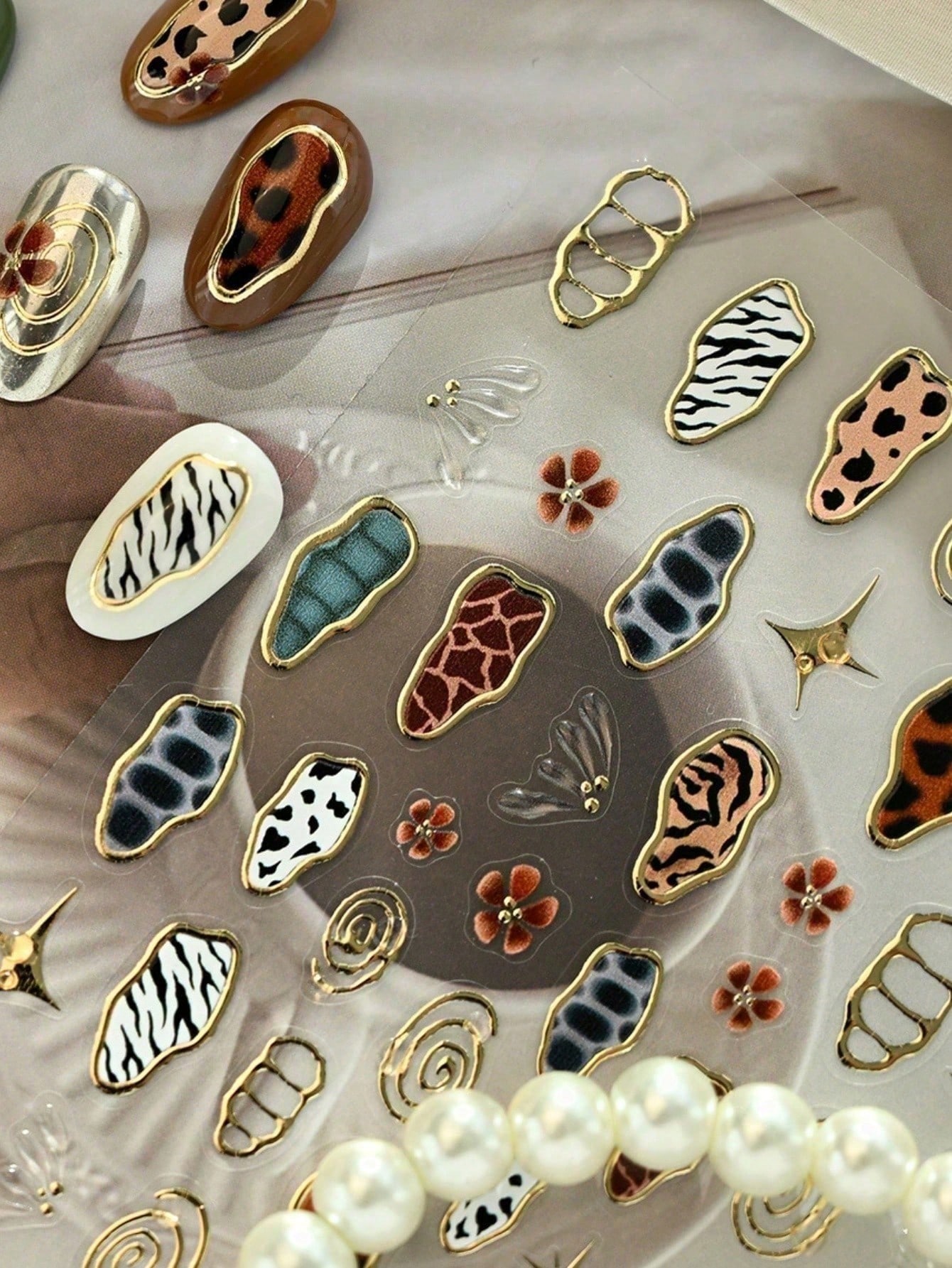 French Leopard Butterfly Nail Stickers - thumbnail 4